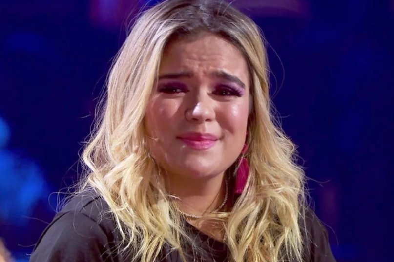Karol G y su batalla diaria contra una enfermedad que afecta su apariencia