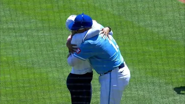 MLB: ¡Inolvidable! Salvador Pérez compartió un emotivo momento con su madre (+Video)