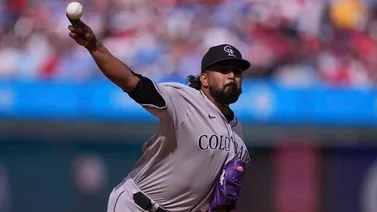MLB: Germán Márquez no le dio margen a San Diego y conquistó su primer triunfo de la temporada