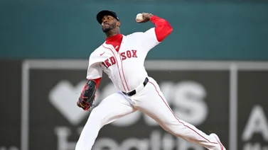 MLB: Aroldis Chapman igualó a histórico Salón de la Fama con nuevo salvado (+Dato)