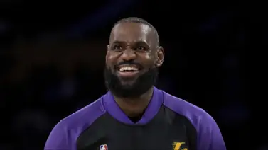 NBA: ¿Un bochorno? LeBron James se burla de los Dallas Mavericks tras obtener el primer pick del Draft 2025 NBA: ¿Un bochorno? LeBron James se burla de los Dallas Mavericks tras obtener el primer pick del Draft 2025