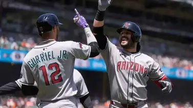 MLB: Eugenio Suárez se acerca a Aaron Judge y supera a Bob Abreu (+Video) MLB: Eugenio Suárez se acerca a Aaron Judge y supera a Bob Abreu (+Video)