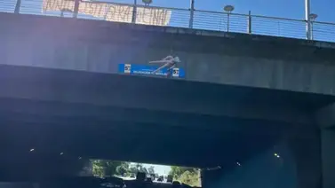 Afición del Sevilla imita muñeco de Vinicius Junior en la previa del encuentro Afición del Sevilla imita muñeco de Vinicius Junior en la previa del encuentro