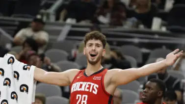 NBA: ¿Lo harán realidad? Houston Rockets podría intercambiar a Alperen Sengun por esta estrella NBA: ¿Lo harán realidad? Houston Rockets podría intercambiar a Alperen Sengun por esta estrella