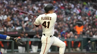 MLB: Wilmer Flores con tres jonrones reescribe la historia para Venezuela (+Video)