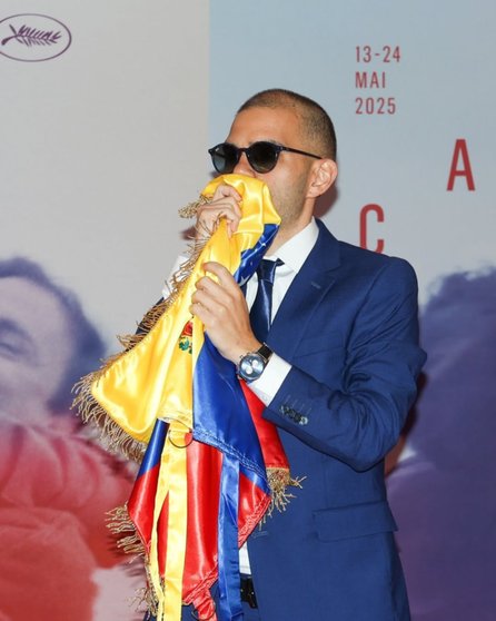 Hijo de Carmen Julia Álvarez brilla en el Festival de Cannes 2025- Hijo de Carmen Julia Álvarez brilla en el Festival de Cannes 2025