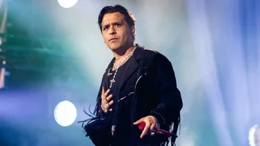 Christian Nodal en problema con la justicia por presunta falsificación de documentos 