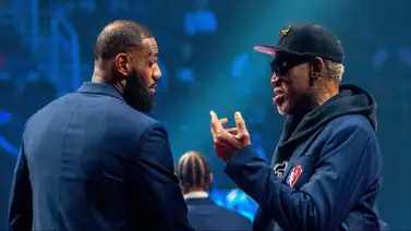 LeBron James enfrenta la crítica de las leyendas y defiende la NBA moderna LeBron James enfrenta la crítica de las leyendas y defiende la NBA moderna