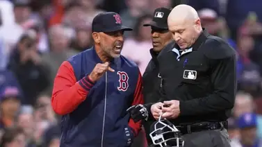 MLB: ¡Insólito! Alex Cora fue expulsado luego de un error arbitral (+Video) MLB: ¡Insólito! Alex Cora fue expulsado luego de un error arbitral (+Video)