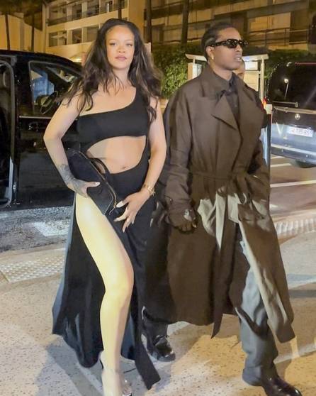 Rihanna por poco muestra su zona íntima con atrevido vestido ¡Mírala! 