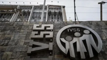 Pensionados del IVSS reciben el bono "ingreso contra la Guerra Económica" por este monto