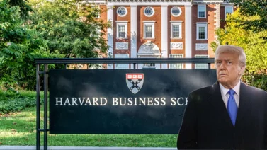 Harvard demanda a Trump 