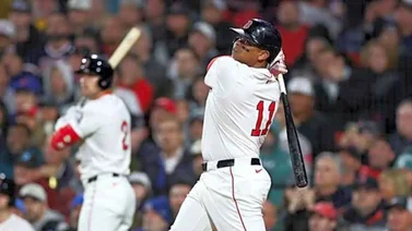 MLB: Rafael Devers iguala liderato jonronero de Boston (+Video)