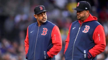 MLB: Alex Cora sale en defensa de Liam Hendriks tras amenazas en redes sociales (+Detalles)