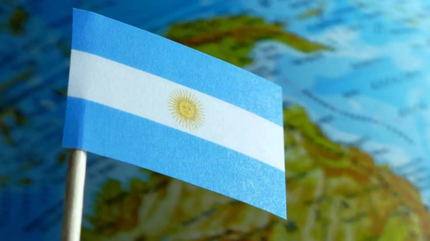 Argentina planea dar ciudadanía a extranjeros