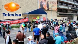 Protestantes evitan el ingreso a Televisa de esta actriz mexicana