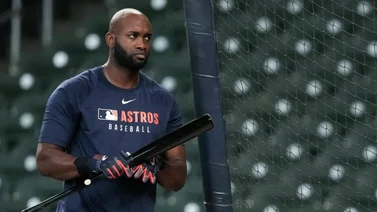 MLB: Yordan Álvarez empezó a hacer swing (+Detalles)