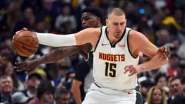 Gigante entre leyendas: Nikola Jokić se une al club más exclusivo de los Playoffs