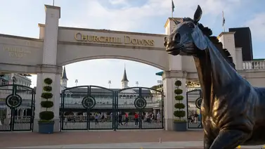 Jockey venezolano consigue su primera victoria en Churchill Downs y llega a las 200 en su carrera Jockey venezolano consigue su primera victoria en Churchill Downs y llega a las 200 en su carrera