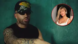 Feid lanza dardo a Karol G en su nueva canción de desamor: “Me dejó”