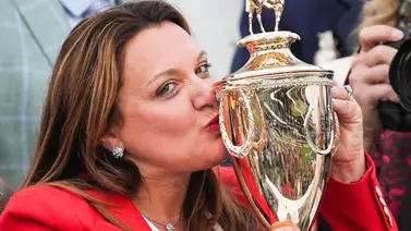 ¡Empoderada! Cherie DeVaux es la primera mujer en la historia que gana el Kentucky Derby (G1) ¡Empoderada! Cherie DeVaux es la primera mujer en la historia que gana el Kentucky Derby (G1)