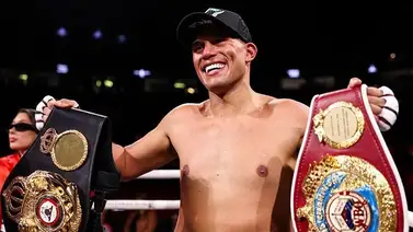 David Benavidez noquea al "Zurdo" Ramírez y hace historia en el peso crucero David Benavidez noquea al "Zurdo" Ramírez y hace historia en el peso crucero