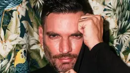 Julián Gil se rompe al hablar de las fotos generadas con IA junto a su hijo