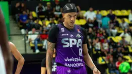 SPB: Luis Almanza es el jugador ejemplar y Spartans suma otro premio 