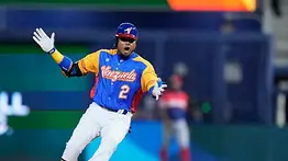 La verdadera campeona: Luis Arráez entrega su medalla de oro a quien lo hizo posible