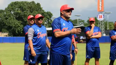 LVBP: ¿Oswaldo Guillén seguirá al mando de Tigres? Esto dice Víctor Zambrano LVBP: ¿Oswaldo Guillén seguirá al mando de Tigres? Esto dice Víctor Zambrano