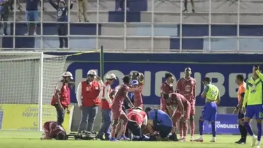 Romario Da Silva sufre una escalofriante lesión en el fútbol hondureño Romario Da Silva sufre una escalofriante lesión en el fútbol hondureño