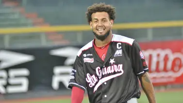 LVBP: José "Cafecito" Martínez estaría muy cerca de uniformarse con Tiburones de La Guaira LVBP: José "Cafecito" Martínez estaría muy cerca de uniformarse con Tiburones de La Guaira