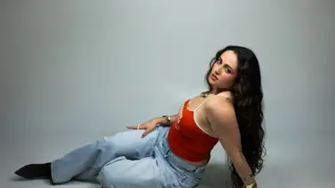 Caluu C. presenta “TETE”, su nuevo sencillo Caluu C. presenta “TETE”, su nuevo sencillo