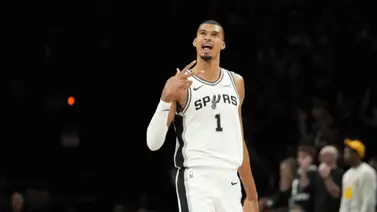 Wembanyama se une a David Robinson en un club histórico de los Spurs Wembanyama se une a David Robinson en un club histórico de los Spurs
