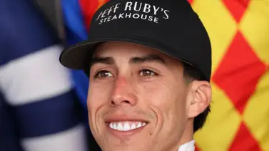 Irad Ortiz Jr. se llevó la mitad del programa y persigue el segundo título consecutivo en este circuito en Estados Unidos Irad Ortiz Jr. se llevó la mitad del programa y persigue el segundo título consecutivo en este circuito en Estados Unidos