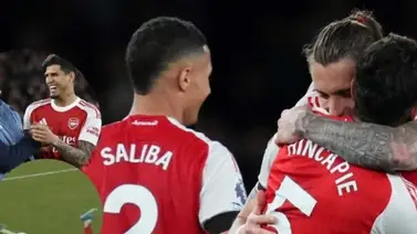El momento viral de un futbolista del Arsenal tras quedar “sin ropa” en la cancha El momento viral de un futbolista del Arsenal tras quedar “sin ropa” en la cancha