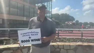 Hito histórico: Jamie Ness es el octavo entrenador en alcanzar 5.000 triunfos en EE. UU. Hito histórico: Jamie Ness es el octavo entrenador en alcanzar 5.000 triunfos en EE. UU.