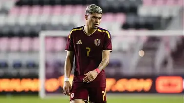 ¡OFICIAL! Delantero Vinotinto cambia de equipo y jugará la Champions League ¡OFICIAL! Delantero Vinotinto cambia de equipo y jugará la Champions League