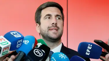 Real Madrid: Enrique Riquelme con el aval para pelear por la presidencia Real Madrid: Enrique Riquelme con el aval para pelear por la presidencia