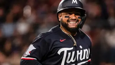 MLB: Un estelar lanzador criollo hace de traductor para este prospecto venezolano MLB: Un estelar lanzador criollo hace de traductor para este prospecto venezolano