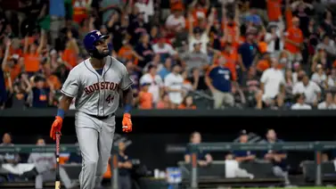 Alarma en Houston: Yordan Álvarez abandona por lesión en pleno turno al bate Alarma en Houston: Yordan Álvarez abandona por lesión en pleno turno al bate