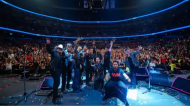 El Haragán y Cía conquista la arena CDMX en la celebración de sus 36 años El Haragán y Cía conquista la arena CDMX en la celebración de sus 36 años