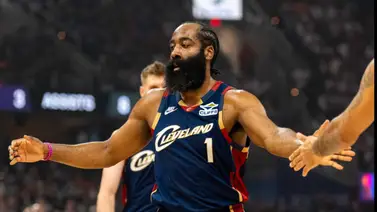 James Harden empata el récord más amargo de la NBA junto a Karl Malone James Harden empata el récord más amargo de la NBA junto a Karl Malone