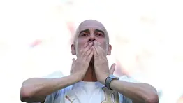 Pep Guardiola cumplió una promesa diez años después