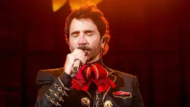 Alejandro Fernández anuncia la dolorosa pérdida de un miembro de su familia Alejandro Fernández anuncia la dolorosa pérdida de un miembro de su familia