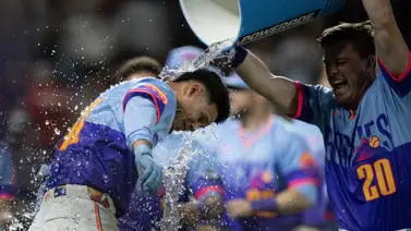 Viernes de película en la MLB: Cuatro jonrones de oro con gente en base imponen un récord histórico Viernes de película en la MLB: Cuatro jonrones de oro con gente en base imponen un récord histórico