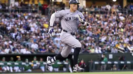 MLB: Yankees destrozan el pitcheo de los Atléticos en una sola entrada