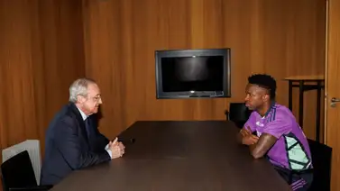 Florentino Pérez aclara el futuro de Vinicius en el Real Madrid Florentino Pérez aclara el futuro de Vinicius en el Real Madrid