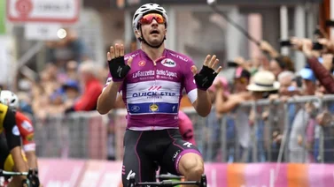 Viviani logra el triplete antes de Zoncolan