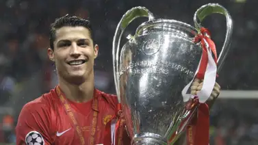 Cristiano elegido el mejor jugador de la historia en el Manchester Cristiano elegido el mejor jugador de la historia en el Manchester